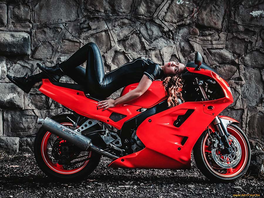 Beautiful girl Beautiful girls and motorcycles in Suva