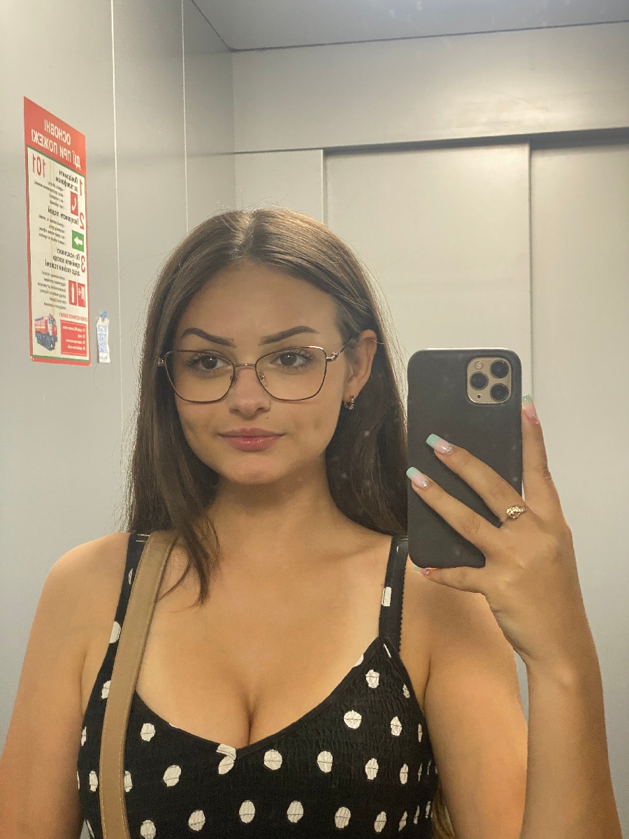 Sexy model Stacy in Suva