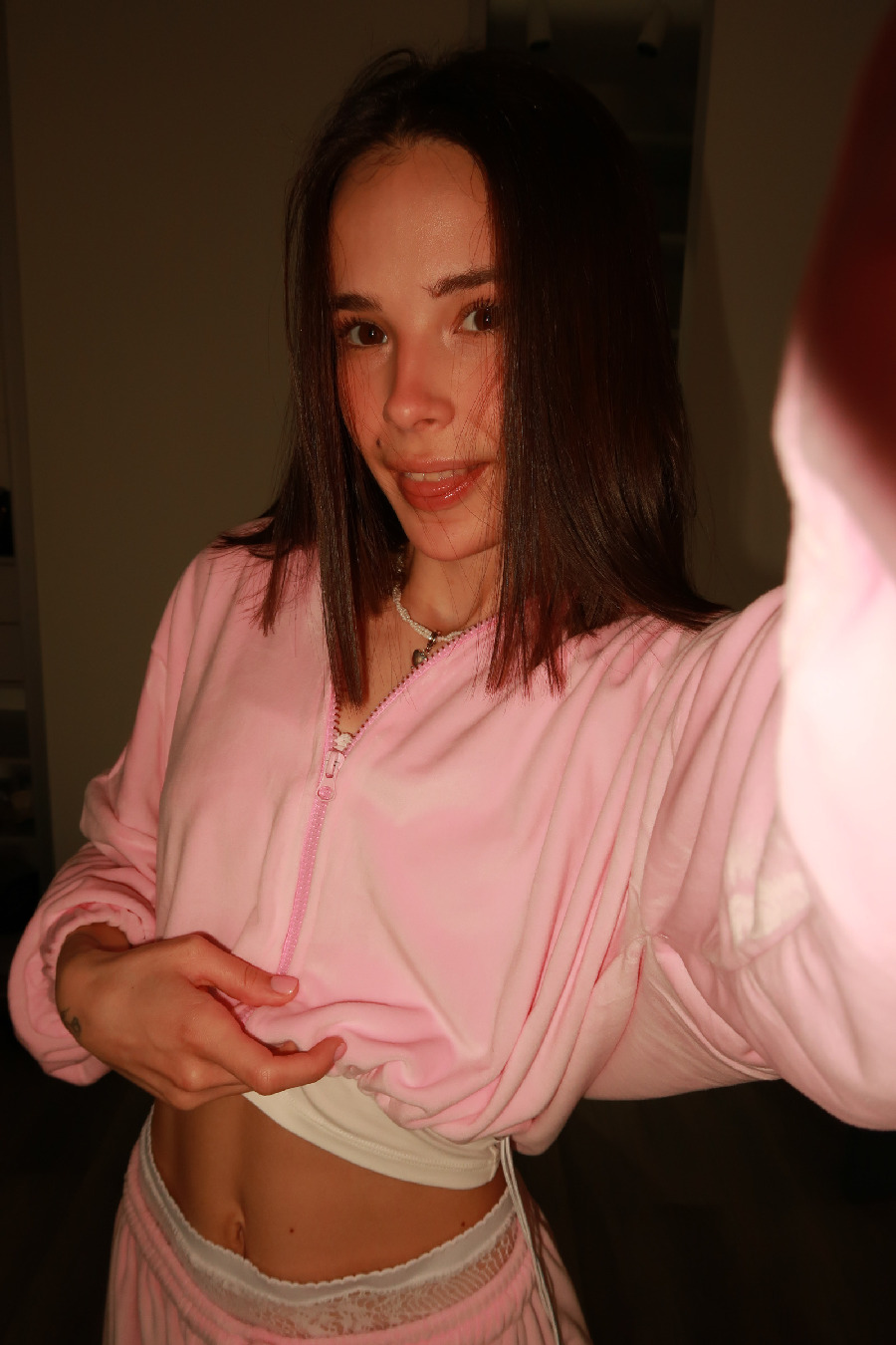 Tina brings the glow — live moments in Suva